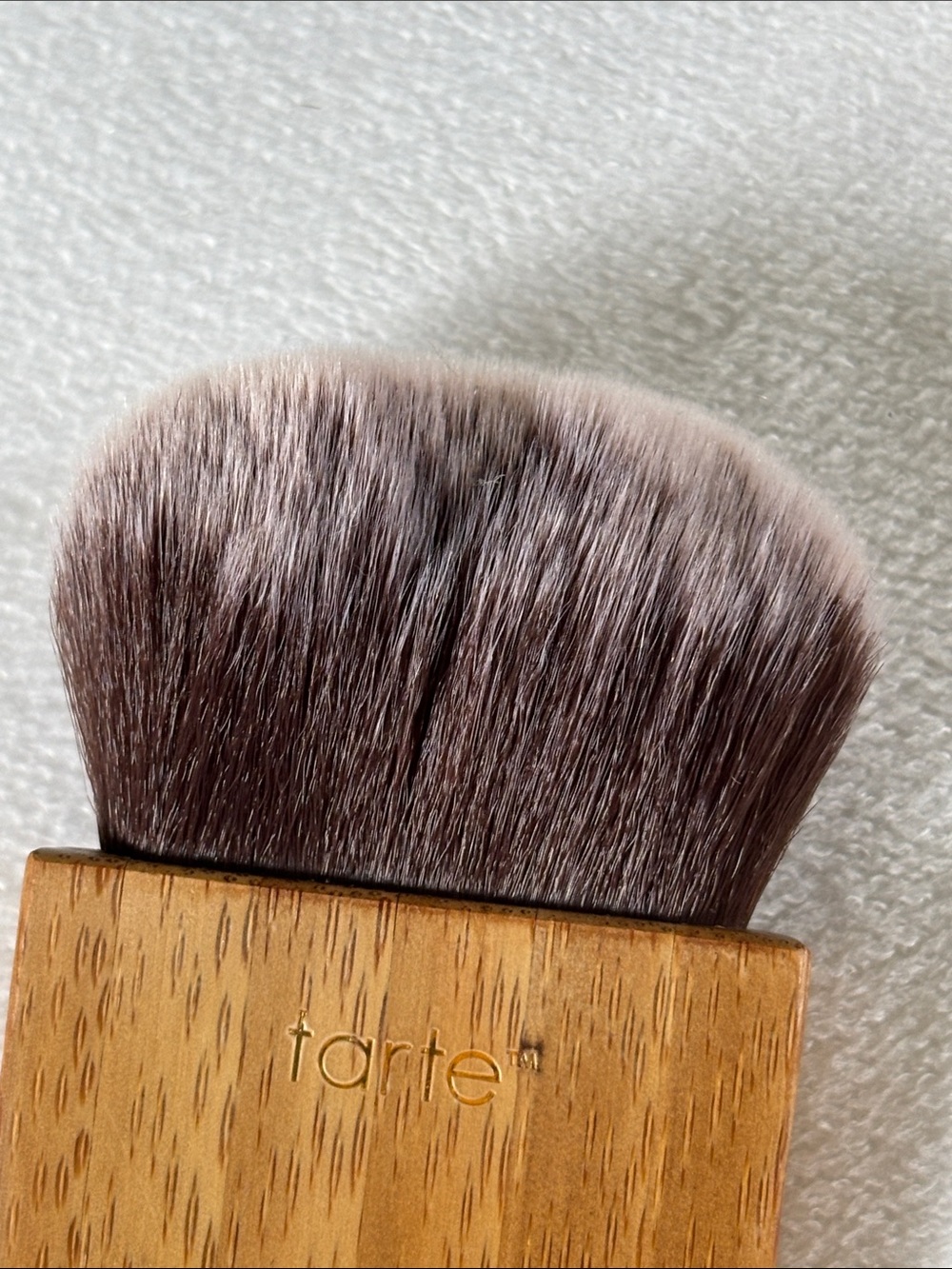tarte Bamboo Handle Makeup Brush Set with Gold Ferrules and Brown Bristles - Picture 9 of 11